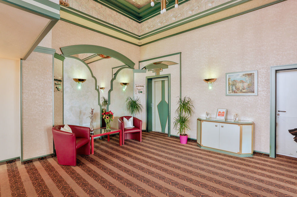 Arotel Best Living Nuernberg Extérieur photo
