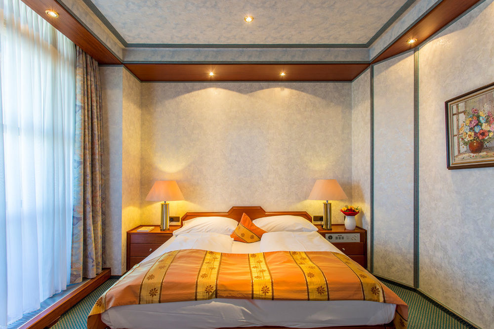 Arotel Best Living Nuernberg Extérieur photo