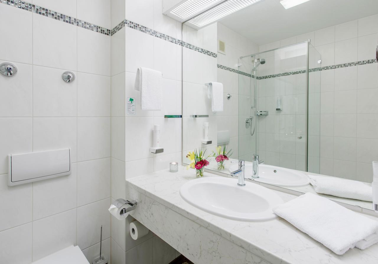 Arotel Best Living Nuernberg Extérieur photo