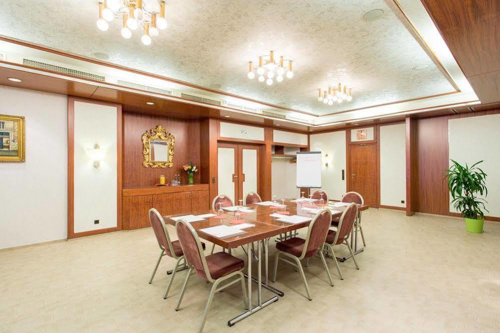 Arotel Best Living Nuernberg Extérieur photo