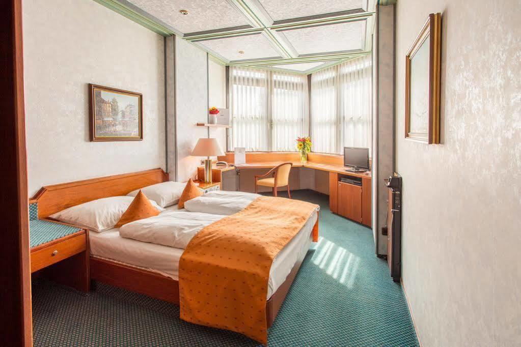 Arotel Best Living Nuernberg Extérieur photo