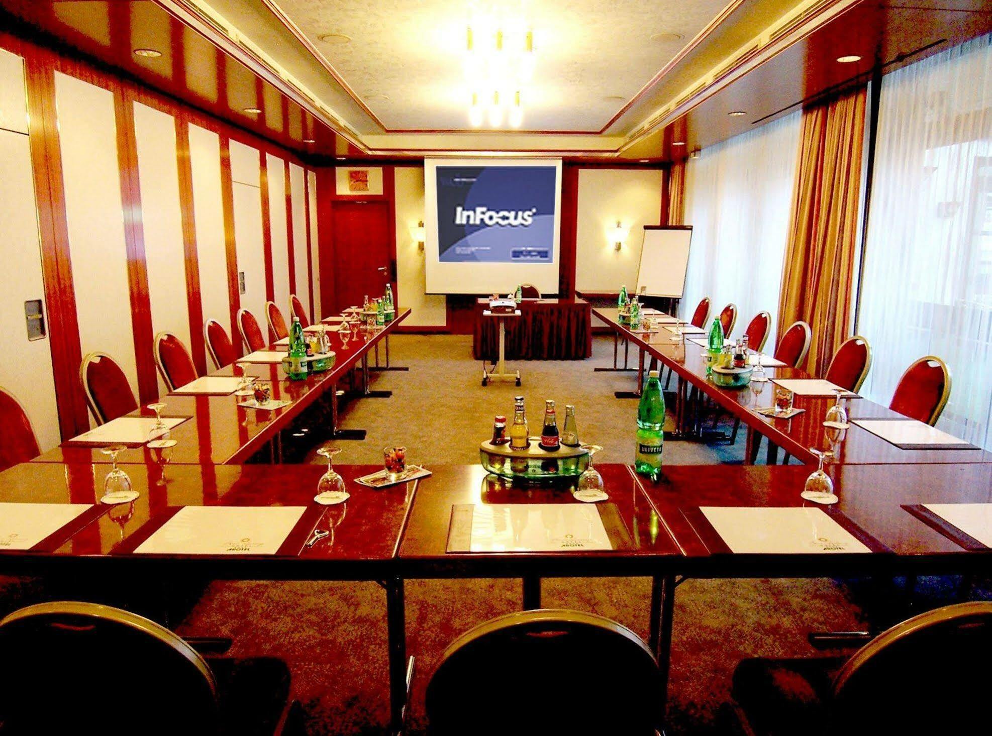 Arotel Best Living Nuernberg Extérieur photo